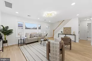 11 Birdseye Ln, Willingboro, NJ 08046 - Photo 2