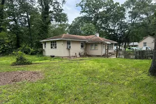 16 Begonia St, Browns Mills, NJ 08015 - Photo 2