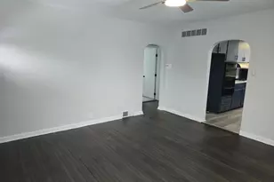 212 New Albany Rd, Moorestown, NJ 08057 - Photo 4