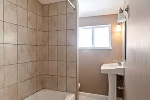 109 Thompson St, Burlington, NJ 08016 - Photo 14