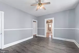 109 Thompson St, Burlington, NJ 08016 - Photo 6