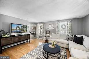 39 Lady Diana Cir, Marlton, NJ 08053 - Photo 6