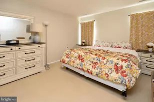 112 Village Ln, Mount Laurel, NJ 08054 - Photo 12