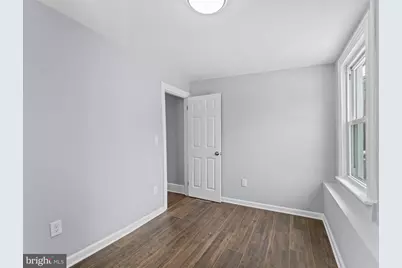 229 W Broad Street, Burlington, NJ 08016 - Photo 26