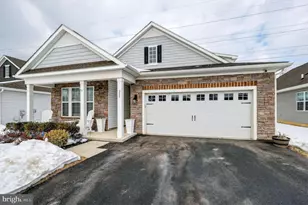 203 Congressional Ct, Moorestown, NJ 08057 - Photo 2