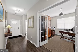 203 Congressional Ct, Moorestown, NJ 08057 - Photo 4