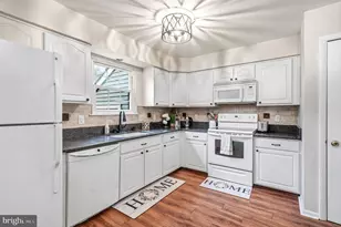 11 Claret Ct, Marlton, NJ 08053 - Photo 18