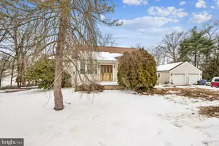 28 13th St, Burlington, NJ 08016 - Photo 2