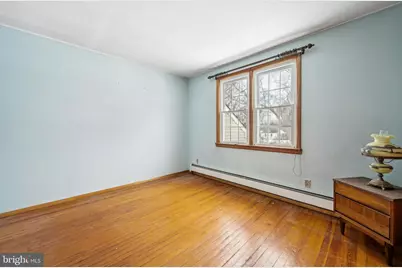 28 13th Street, Burlington, NJ 08016 - Photo 16