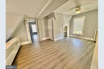 735 Morgan Avenue #3RD FLOOR, Palmyra, NJ 08065 - Photo 2