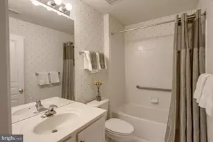 30 Brattleboro Ct, Medford, NJ 08055 - Photo 32