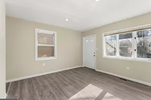93 Washington St, Mount Holly, NJ 08060 - Photo 2