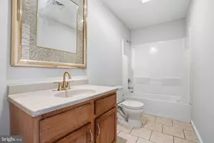 14 Mayapple Ln, Willingboro, NJ 08046 - Photo 14