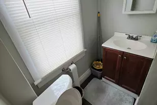 213 Laurel St, Beverly, NJ 08010 - Photo 16