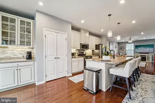 33 Ella Ln, Mount Holly, NJ 08060 - Photo 8