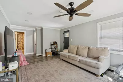 206 S Maple Avenue, Maple Shade, NJ 08052 - Photo 4
