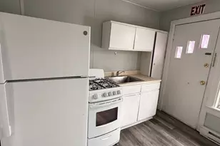 402 Cinnaminson Ave, Palmyra, NJ 08065 - Photo 6