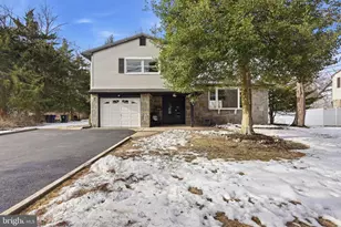 323 Parry Rd, Cinnaminson, NJ 08077 - Photo 4