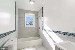 244 Conover St, Burlington, NJ 08016 - Photo 14