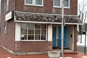 15 S Forklanding Rd, Maple Shade, NJ 08052 - Photo 1