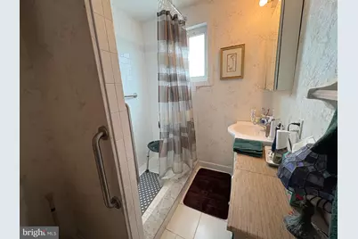 15 S Forklanding Road, Maple Shade, NJ 08052 - Photo 14