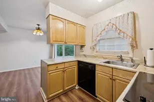 21 Glenview Ln, Willingboro, NJ 08046 - Photo 12