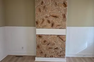 649 Bordentown Rd, Burlington, NJ 08016 - Photo 16