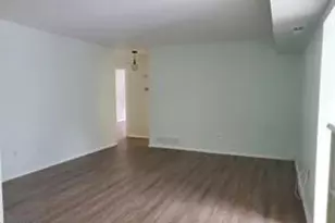 90 W Bluebell Ln, Mount Laurel, NJ 08054 - Photo 2