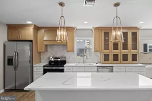 7 Sherwood Pl, Southampton, NJ 08088 - Photo 6