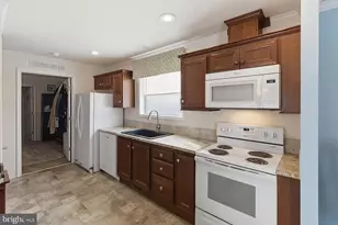 511 Sykesville Rd, Wrightstown, NJ 08562 - Photo 6