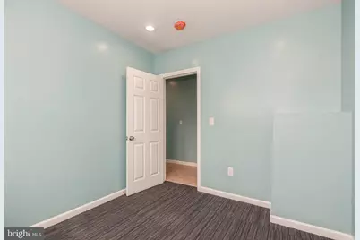 250 Warren Street, Beverly, NJ 08010 - Photo 18