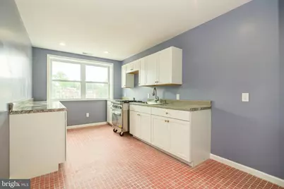 250 Warren Street, Beverly, NJ 08010 - Photo 4