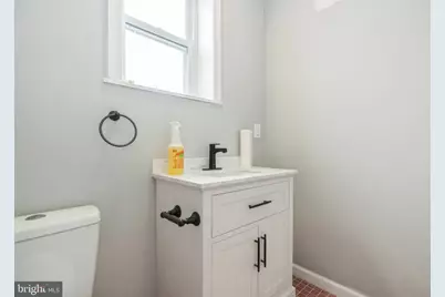 250 Warren Street, Beverly, NJ 08010 - Photo 8