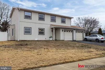 19 Nottingham Way, Eastampton, NJ 08060 - Photo 2