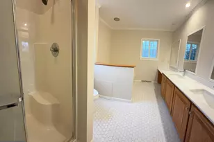 229 Washington St, Fieldsboro, NJ 08505 - Photo 18