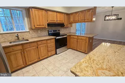 229 Washington Street, Fieldsboro, NJ 08505 - Photo 4