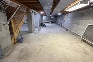 229 Washington St, Fieldsboro, NJ 08505 - Photo 28