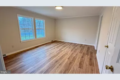 229 Washington Street, Fieldsboro, NJ 08505 - Photo 14