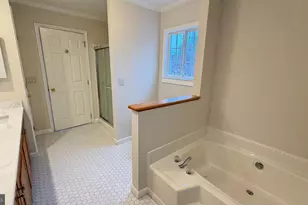 229 Washington St, Fieldsboro, NJ 08505 - Photo 16