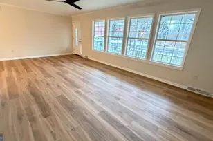 229 Washington St, Fieldsboro, NJ 08505 - Photo 12