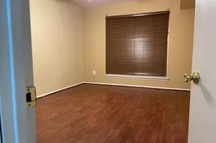 275 Green St, Beverly, NJ 08010 - Photo 16