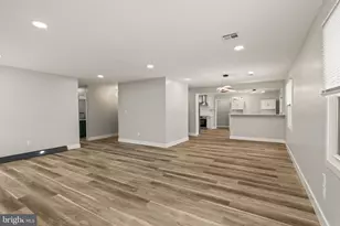 24 Pilgrim Ln, Willingboro, NJ 08046 - Photo 8