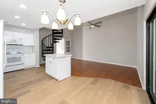 24 Chelmsford Ct, Marlton, NJ 08053 - Photo 12