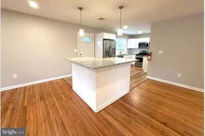 66 W Center Avenue, Maple Shade, NJ 08052 - Photo 6