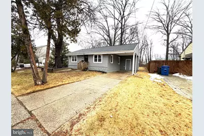 66 W Center Avenue, Maple Shade, NJ 08052 - Photo 2