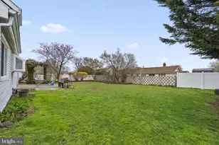 42 Hornsby Dr, Marlton, NJ 08053 - Photo 36