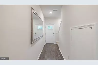 20 Peregrine Way, Burlington, NJ 08016 - Photo 2