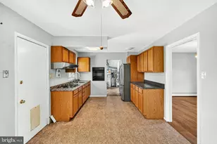 38 Patriot Ln, Willingboro, NJ 08046 - Photo 14