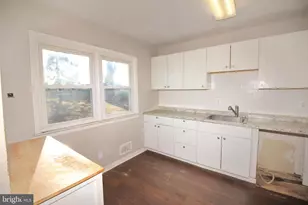 402 Pennington Dr, Westampton, NJ 08060 - Photo 10