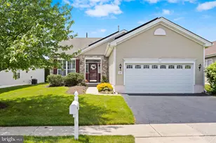 18 Ambrose Dr, Mansfield Township, NJ 08022 - Photo 2